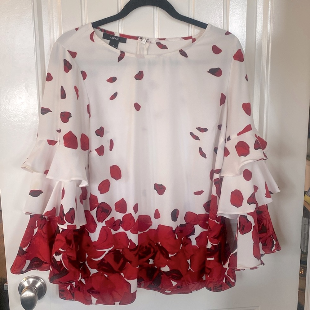 Alfani Dress Shirt with Ruffle Sleeves and Rose Petal Print, size Medium
